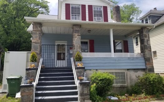 Julie’s Manor LLC